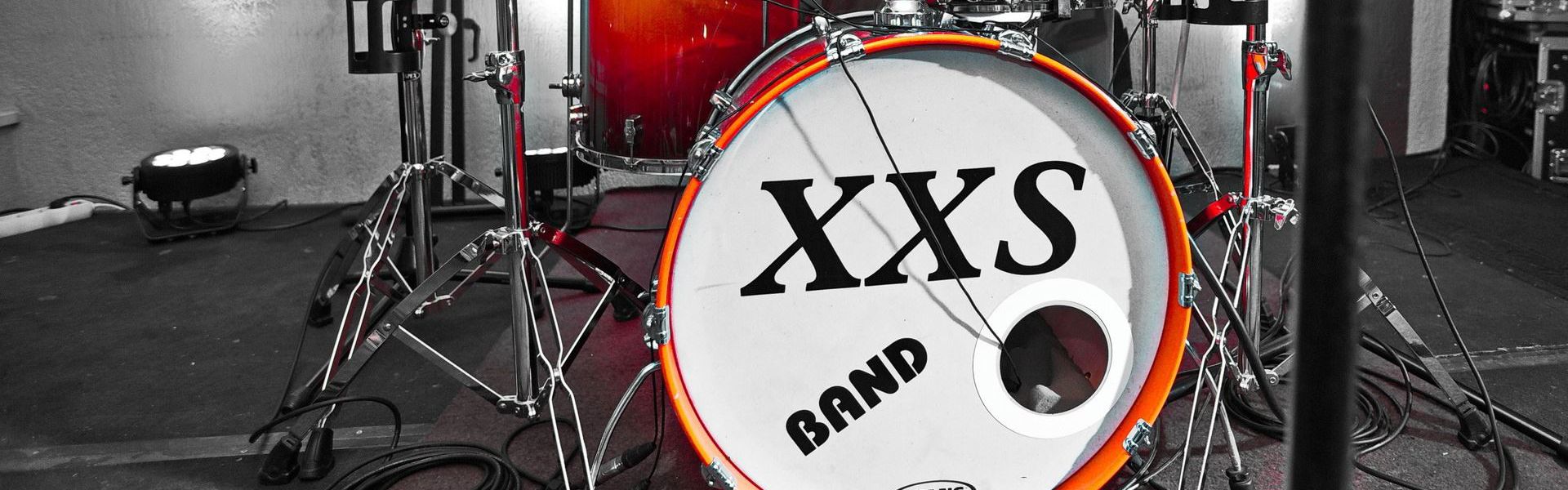 XXS band